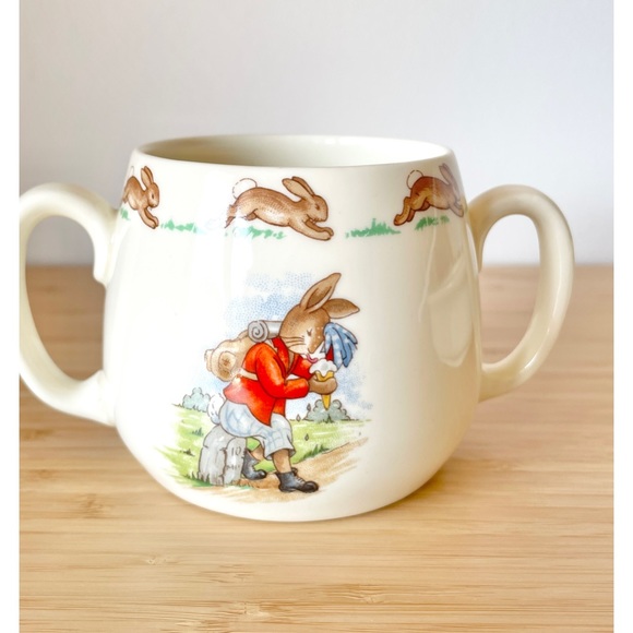 Royal Doulton Bunnykins Children’s Two Handle Mug & Bowl Keepsake - Picture 4 of 9